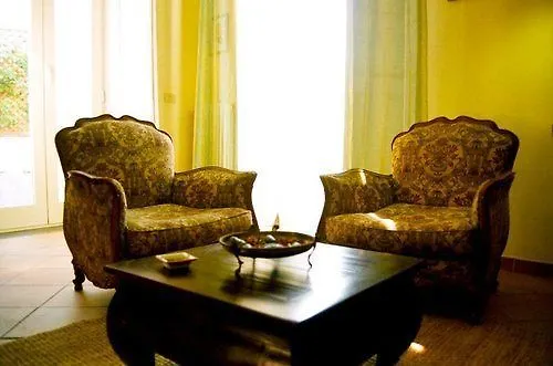 Bed and Breakfast Dimora Dei Giganti Napoli Italia
